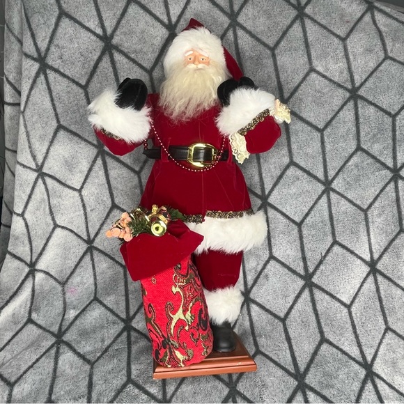 2ft Vintage Standing Santa with Toy Sack - Picture 2 of 9